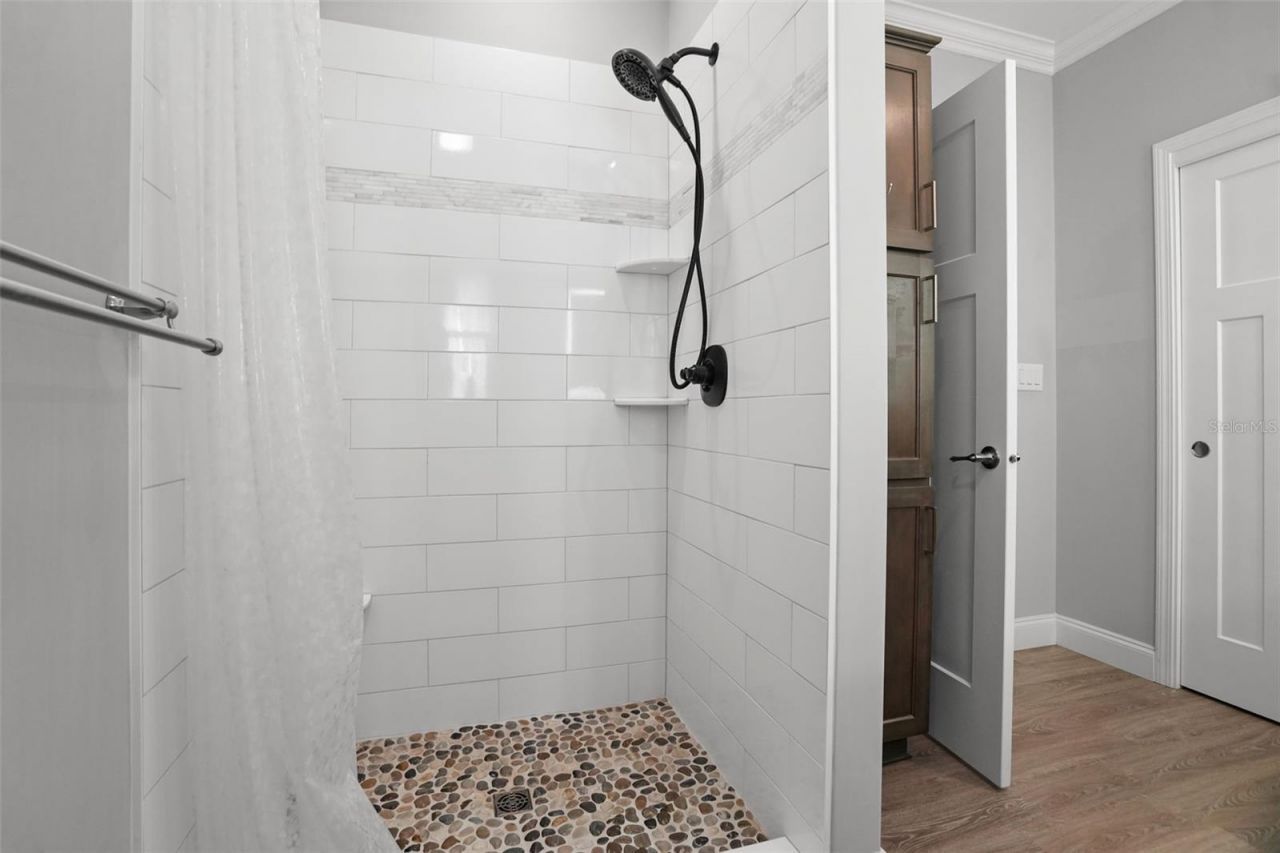 6825 Mount Orange Drive Ne, Unit 390, Saint Petersburg, FL 33702 Photo