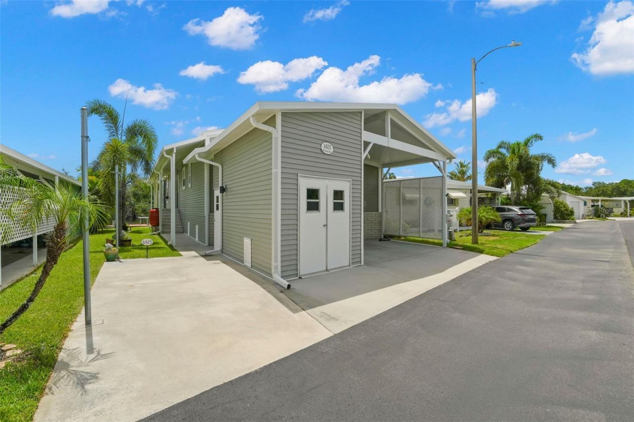 6825 Mount Orange Drive Ne, Unit 390, Saint Petersburg, FL 33702 Photo
