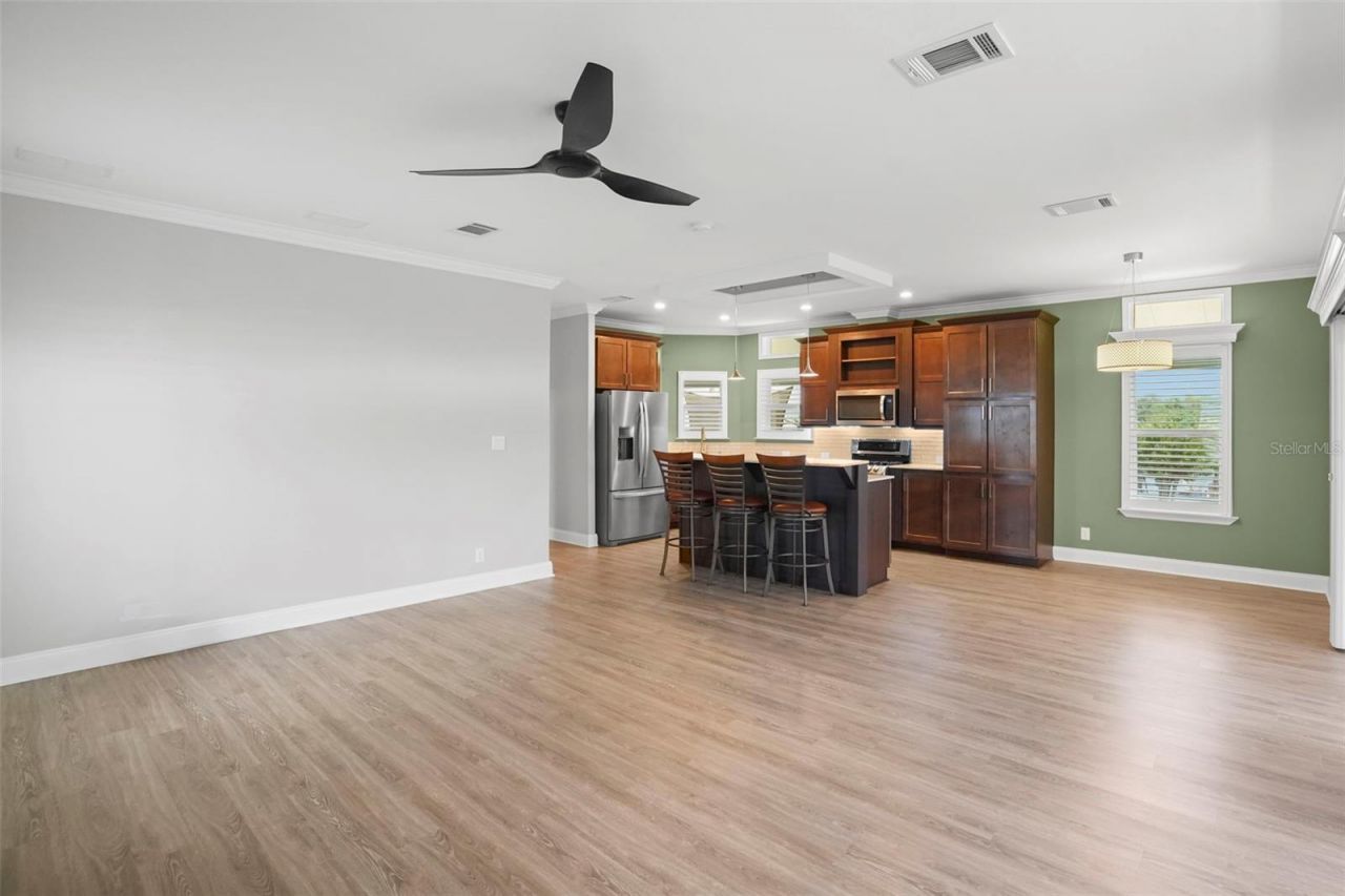 6825 Mount Orange Drive Ne, Unit 390, Saint Petersburg, FL 33702 Photo