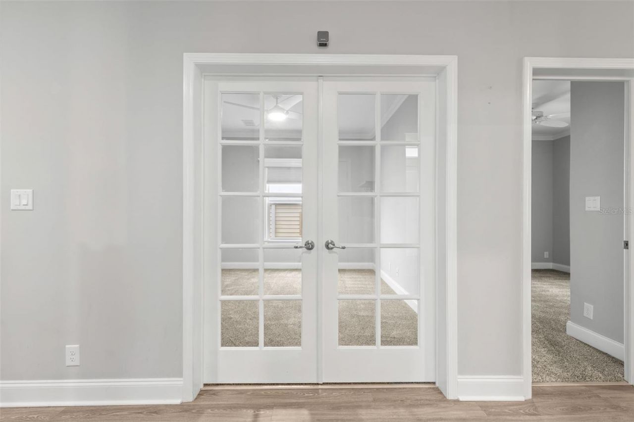 6825 Mount Orange Drive Ne, Unit 390, Saint Petersburg, FL 33702 Photo