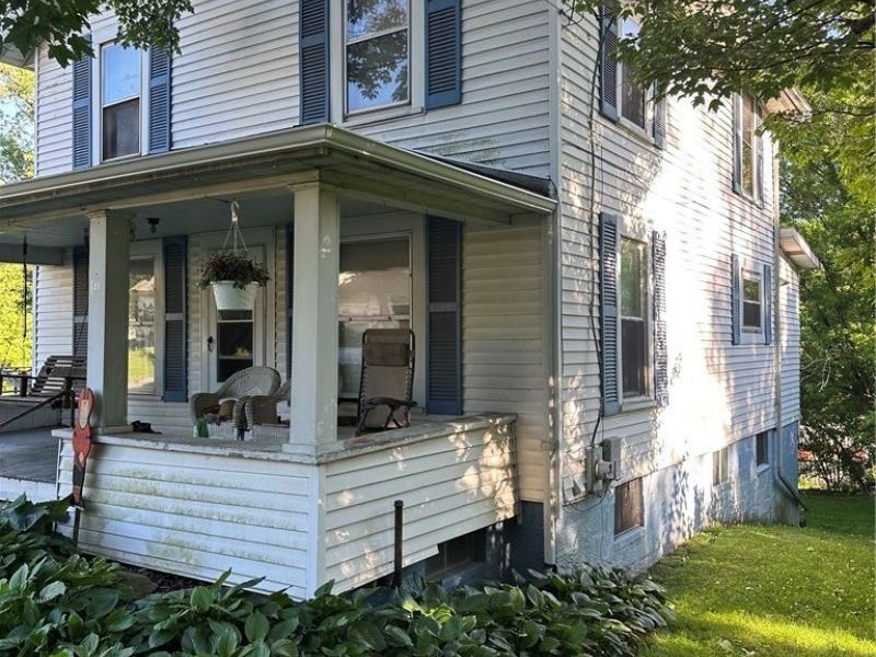 42820 Buckeye Street, Flushing, OH 43977 Photo 2
