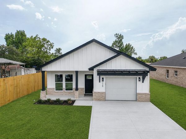 729 Sheffield Avenue, Panama City, FL 32401