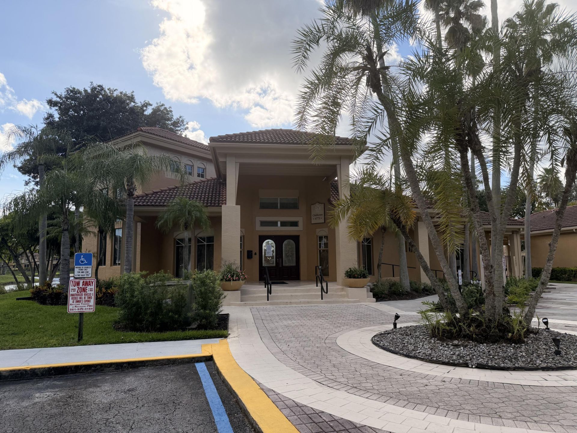 4823 Via Palm Lakes, Unit 1322, West Palm Beach, FL 33417 Photo