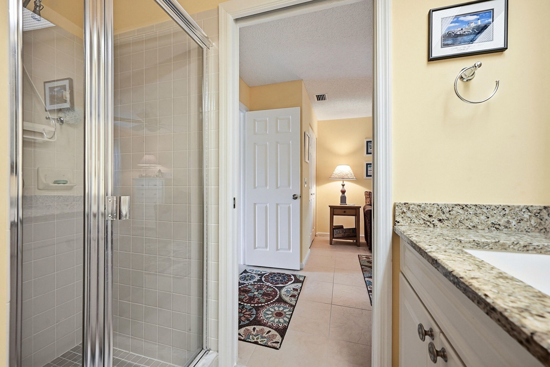 22 Lexington Lane W, Unit D, Palm Beach Gardens, FL 33418 Photo