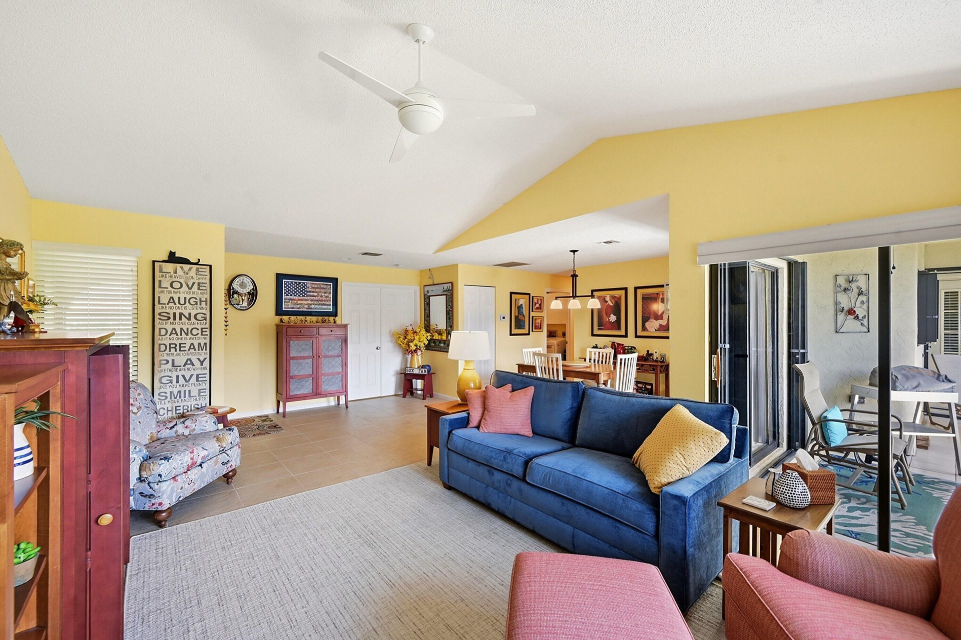 22 Lexington Lane W, Unit D, Palm Beach Gardens, FL 33418 Photo