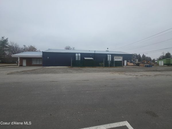 415 E 3RD AVE, Post Falls, ID 83854