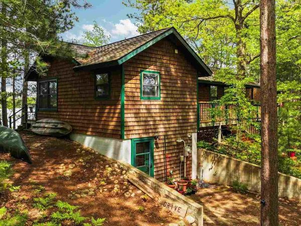 28525 Fox Pointe Trail, Beaver Island, MI 49782