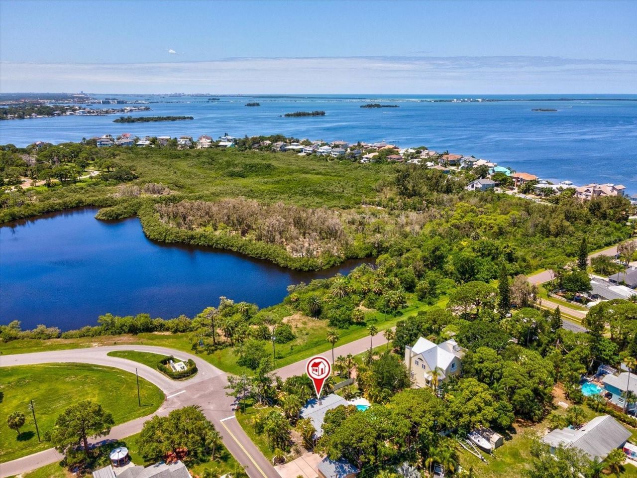 502 Florida Boulevard, Crystal Beach, FL 34681 Photo