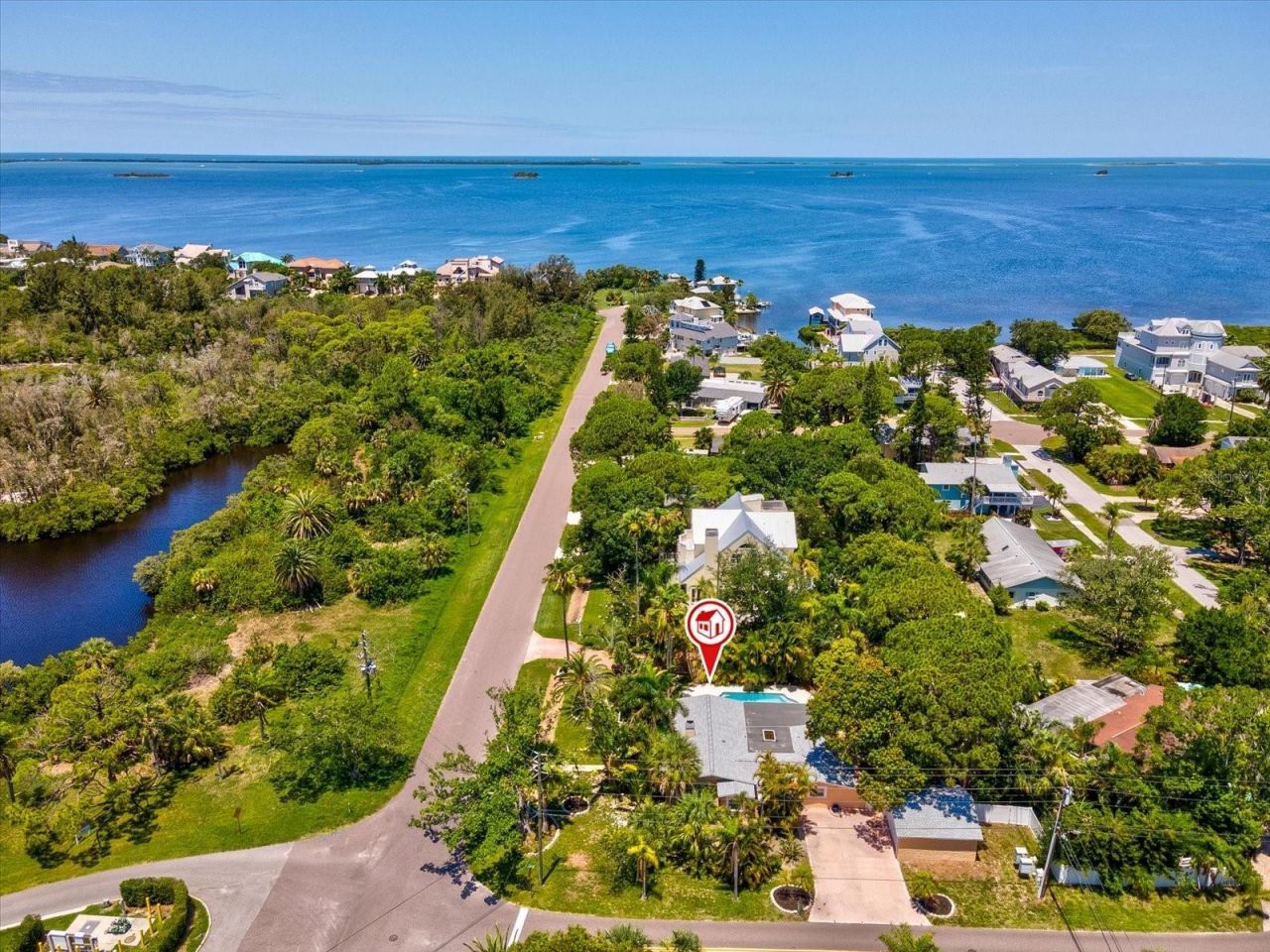 502 Florida Boulevard, Crystal Beach, FL 34681 Photo
