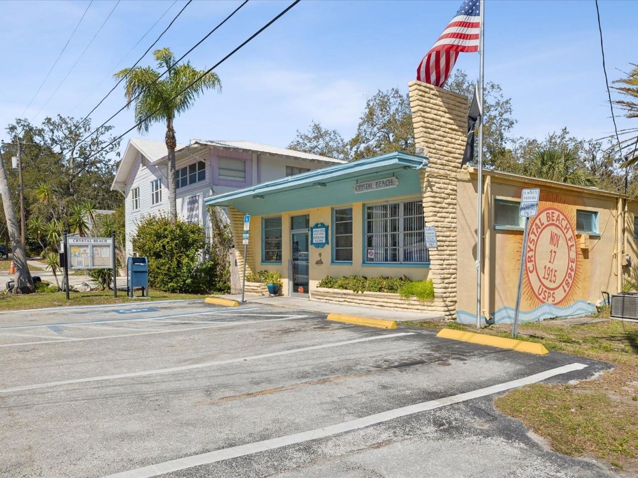 502 Florida Boulevard, Crystal Beach, FL 34681 Photo
