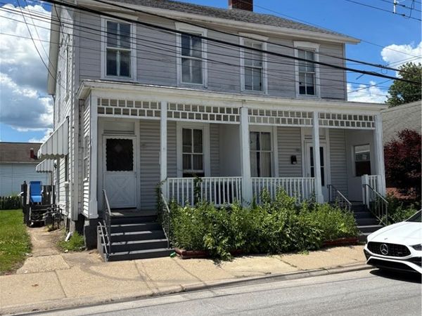 110 Main Street , Coraopolis, PA 15108