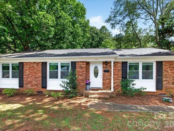 4914 Glenbrier Drive, Charlotte, NC 28212