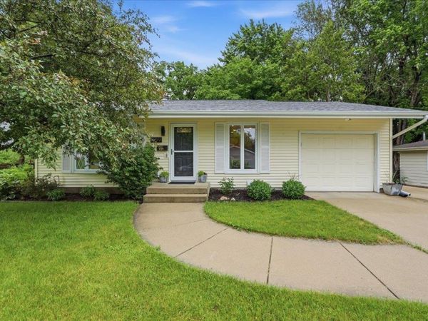 409 Topaz Lane, Madison, WI 53714