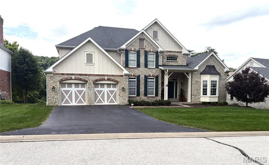 841 Cabernet Lane , Saint Albans, MO 63073 Main Photo