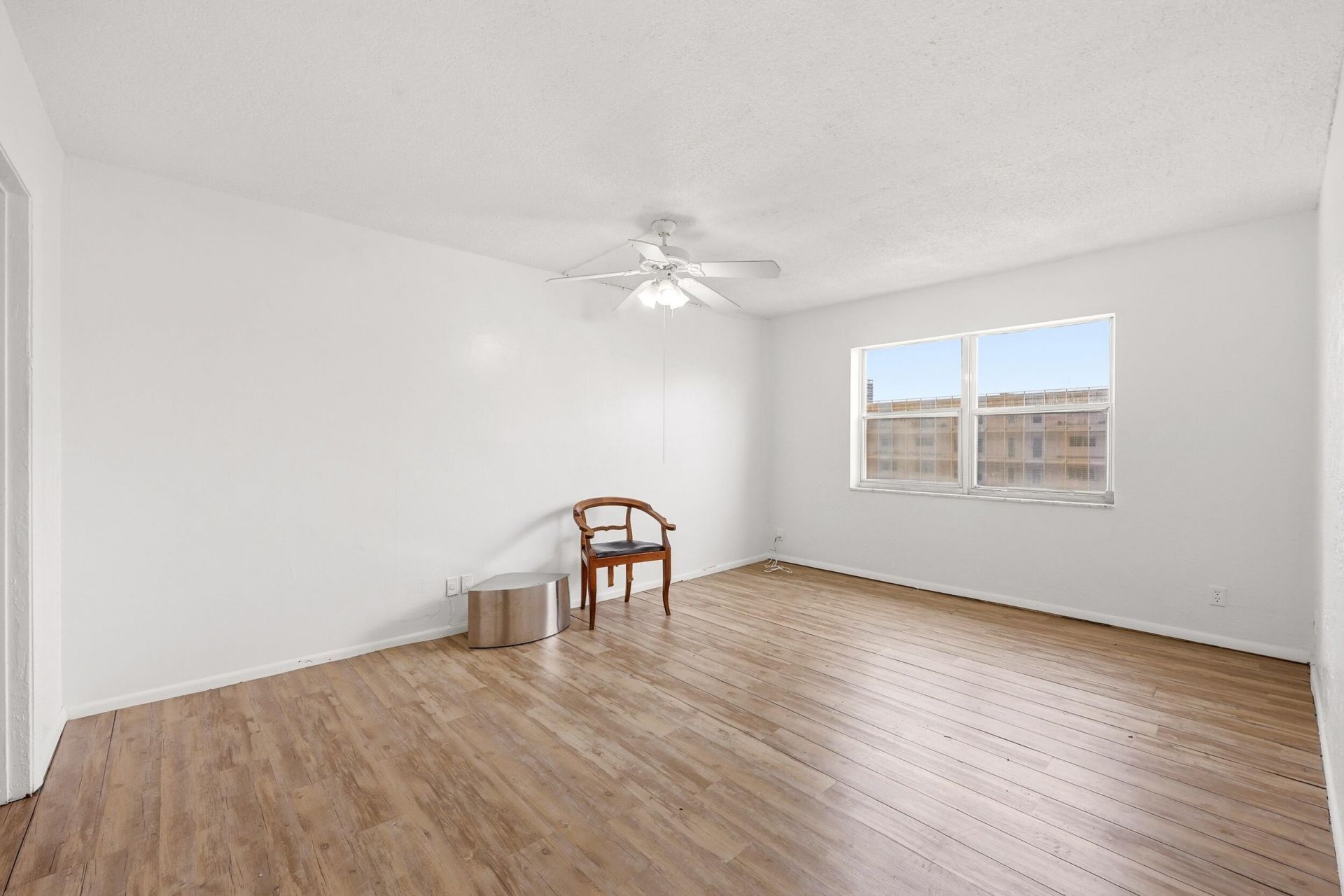 401 Golden Isles Drive, Unit 602, Hallandale Beach, FL 33009 Photo