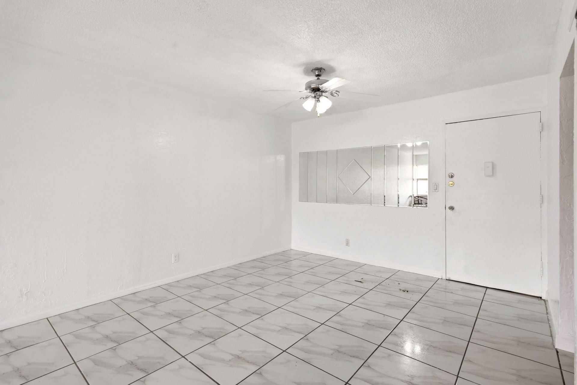 401 Golden Isles Drive, Unit 602, Hallandale Beach, FL 33009 Photo