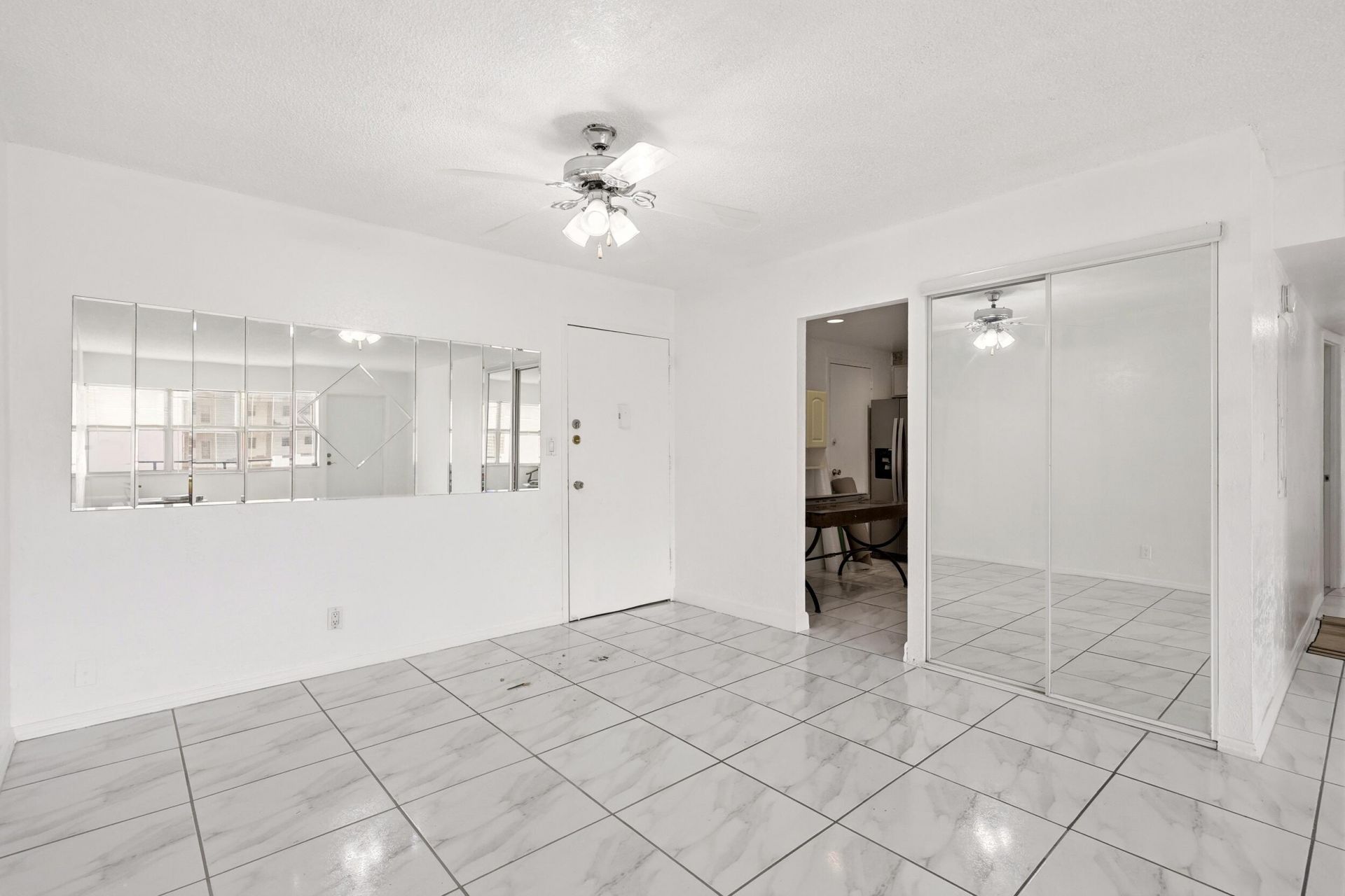 401 Golden Isles Drive, Unit 602, Hallandale Beach, FL 33009 Photo