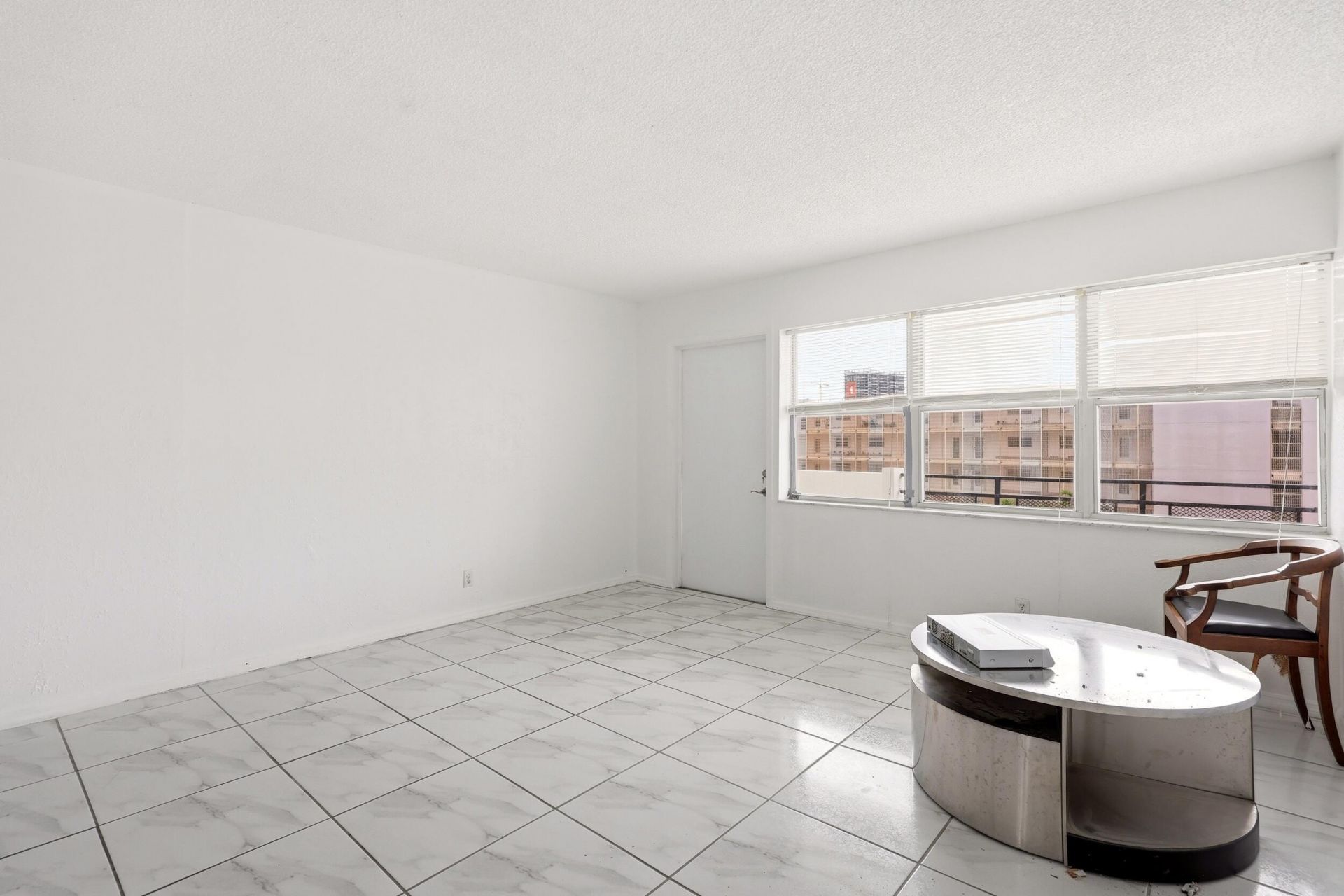 401 Golden Isles Drive, Unit 602, Hallandale Beach, FL 33009 Photo