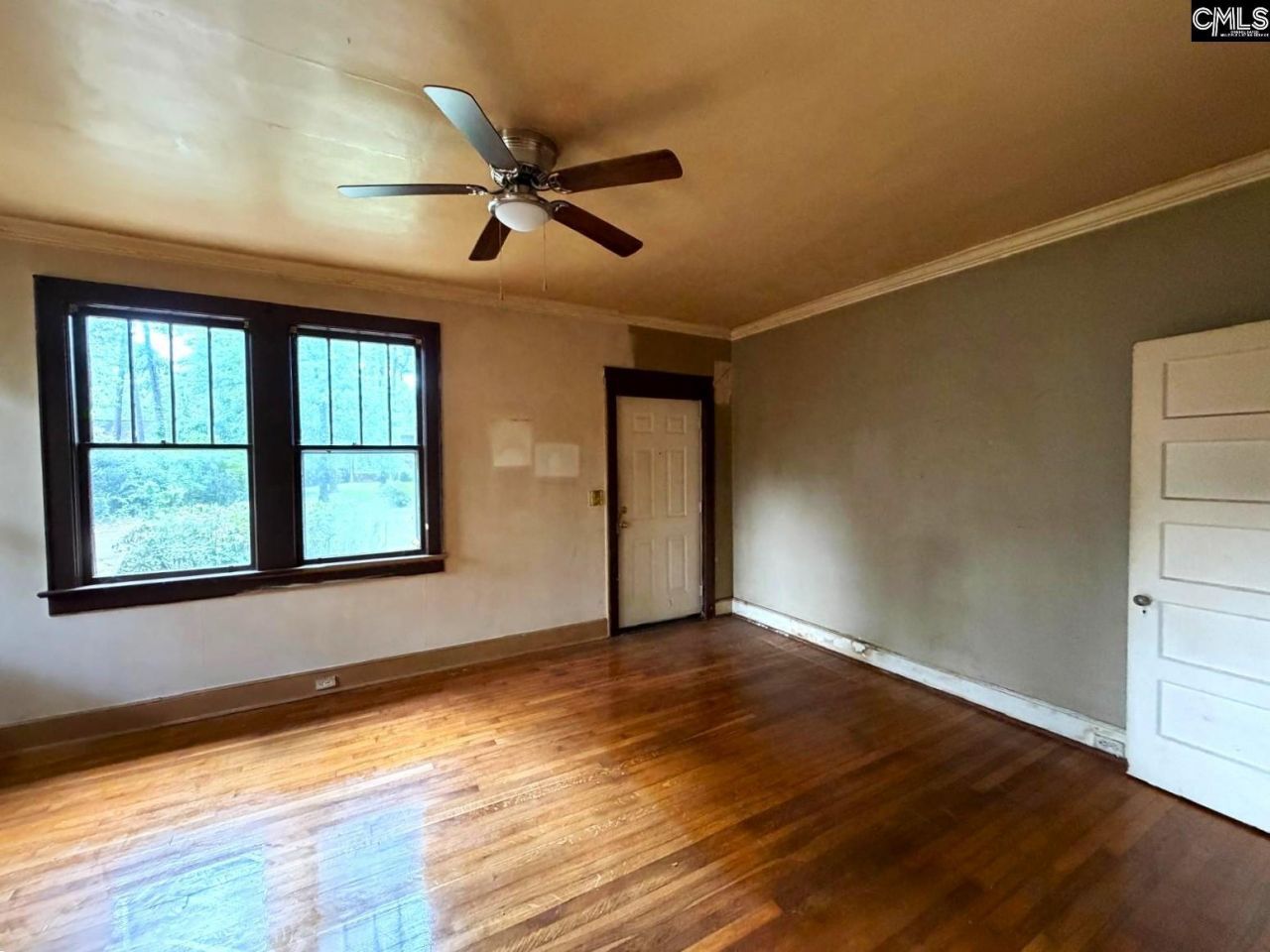 3961 Live Oak Street  Photo 4