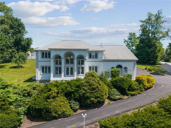 236 Lakewood Rd , Greensburg, PA 15601