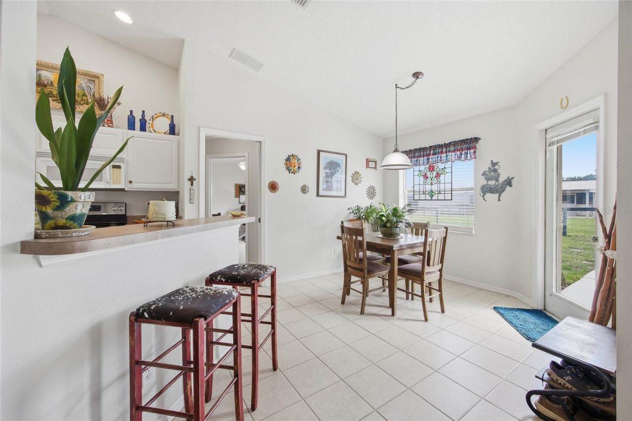 19630 SE 15th Place , Morriston, FL 32668 Photo
