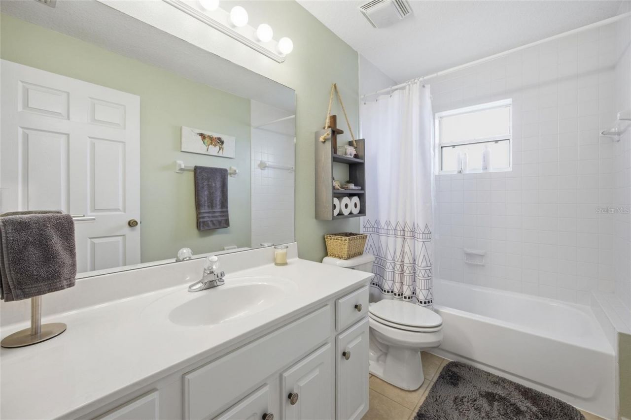 19630 SE 15th Place , Morriston, FL 32668 Photo