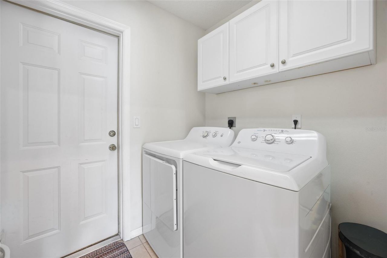 19630 SE 15th Place , Morriston, FL 32668 Photo