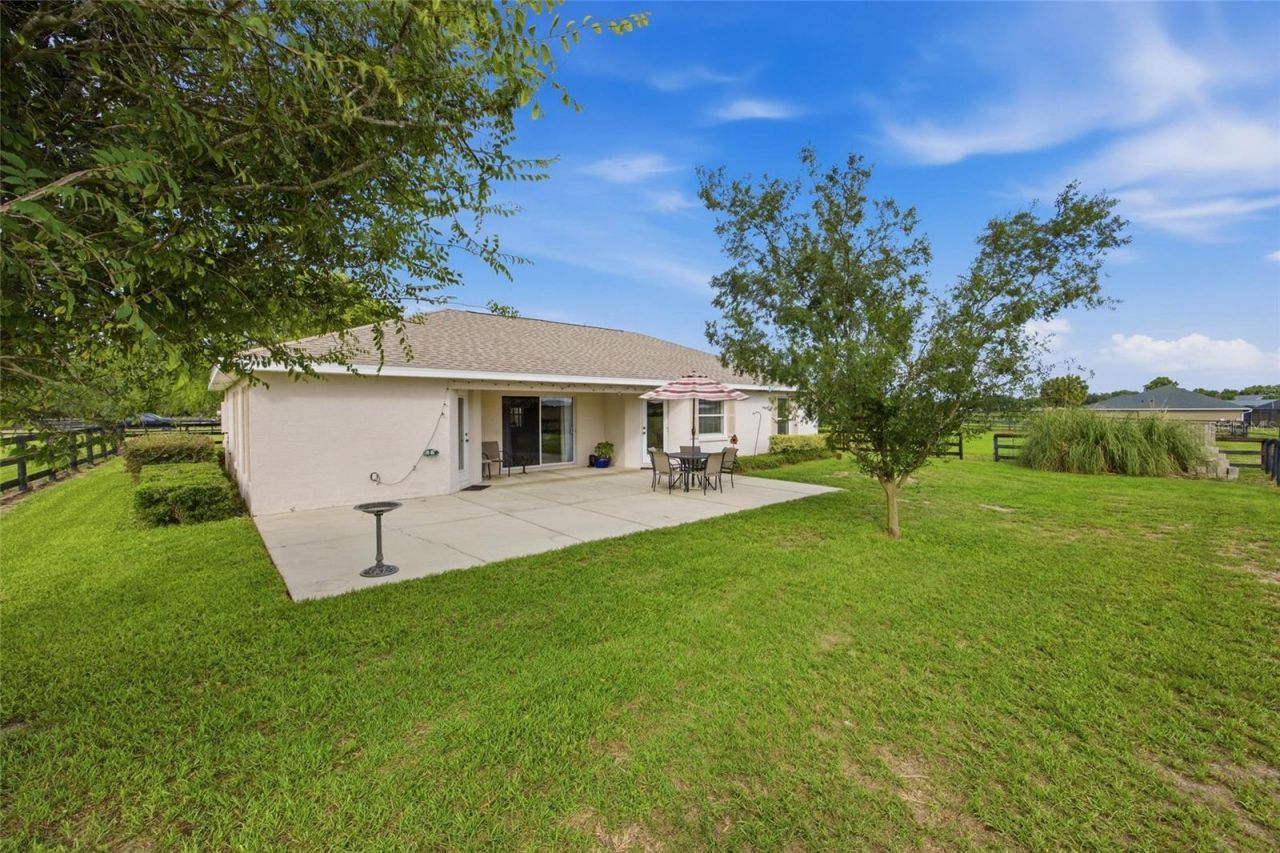 19630 SE 15th Place , Morriston, FL 32668 Photo