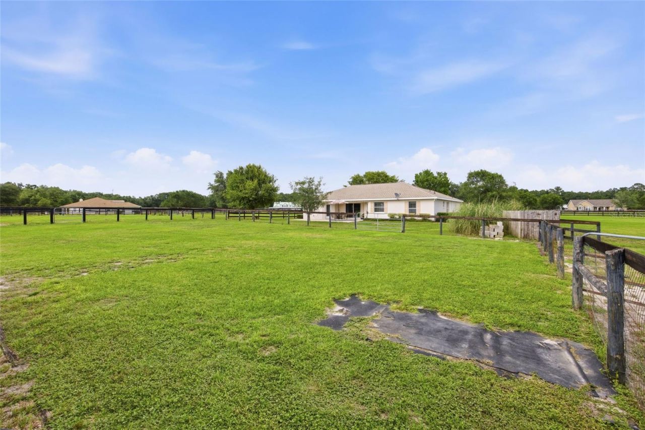 19630 SE 15th Place , Morriston, FL 32668 Photo