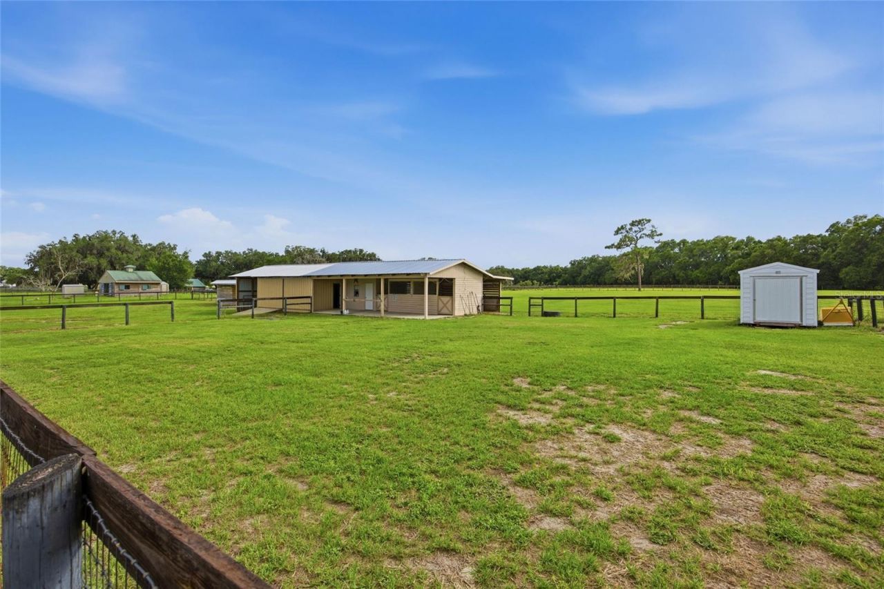 19630 SE 15th Place , Morriston, FL 32668 Photo
