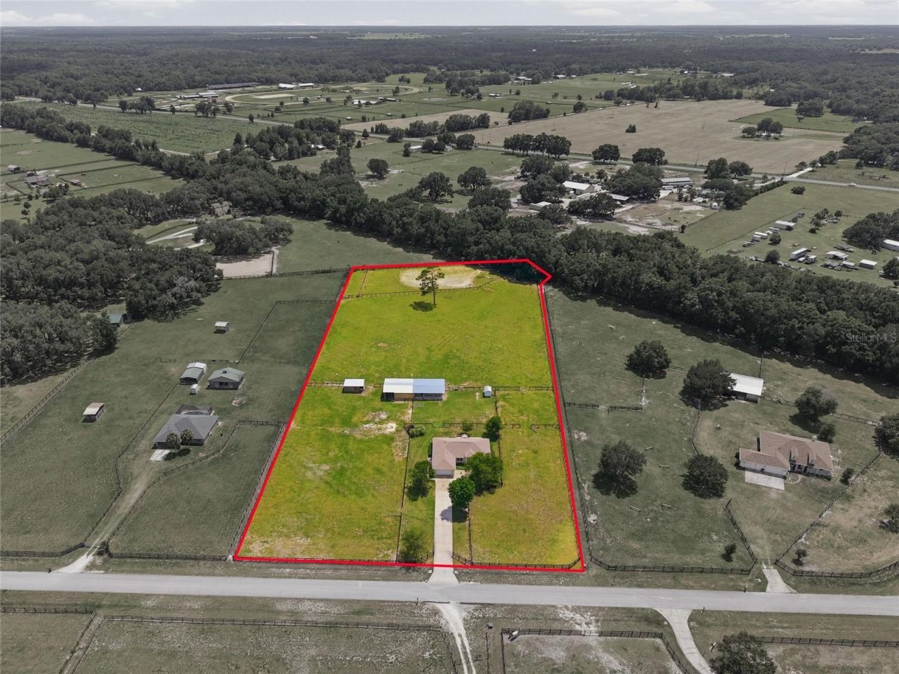19630 SE 15th Place , Morriston, FL 32668 Photo
