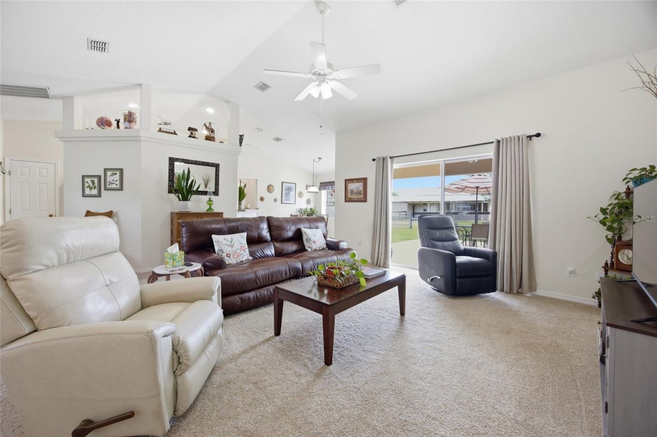 19630 SE 15th Place , Morriston, FL 32668 Photo
