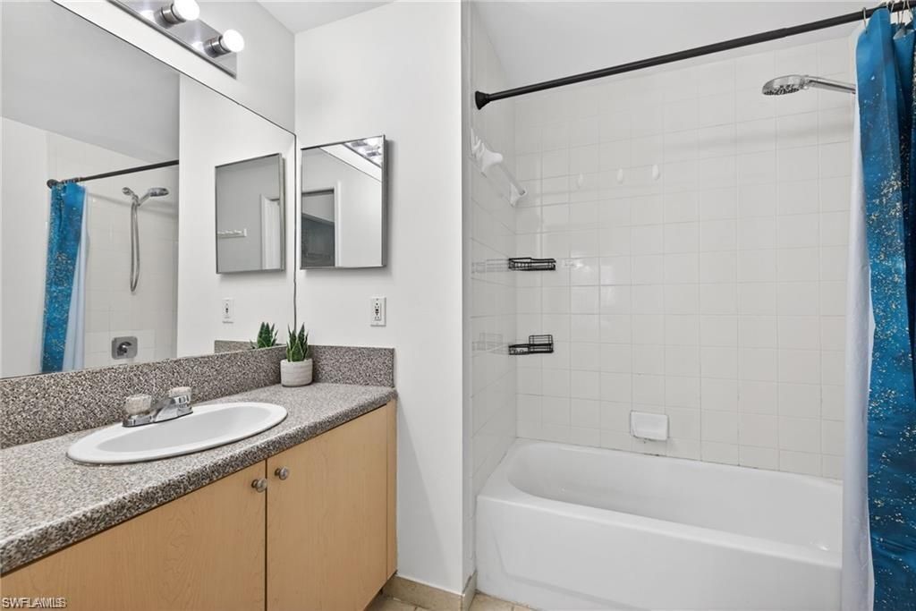1200 Reserve Way, Unit 105, Naples, FL 34105 Photo