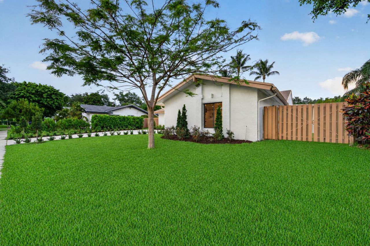 3088 NW 26th Avenue, Boca Raton, FL 33434 Photo
