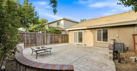 8624 W Wing Dr, Elk Grove, CA 95758 Photo
