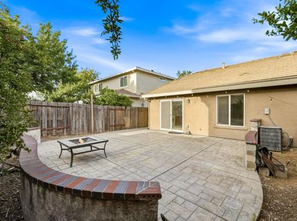 8624 W Wing Dr, Elk Grove, CA 95758 Photo