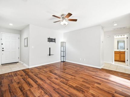 8624 W Wing Dr, Elk Grove, CA 95758 Photo