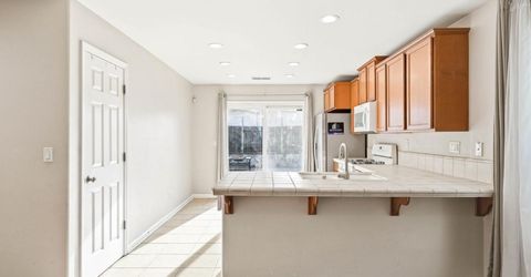 8624 W Wing Dr, Elk Grove, CA 95758 Photo