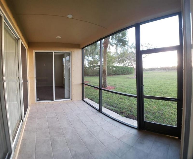 8207 NW 128th Lane, Unit 18-b, Parkland, FL 33076 Photo