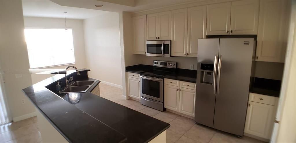 8207 NW 128th Lane, Unit 18-b, Parkland, FL 33076 Photo