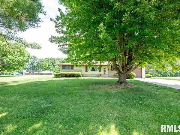 1526 DIVISION Street, Metamora, IL 61548