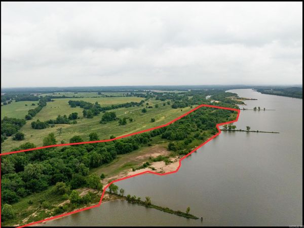 000 Portland Rd. , Morrilton, AR 72110