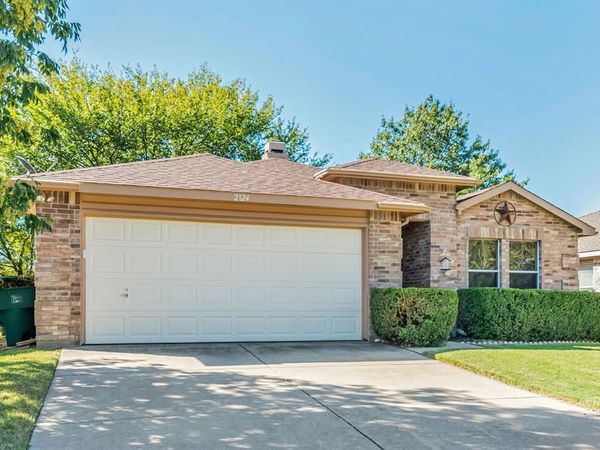 2124 Blanco Lane , Fort Worth, TX 76247