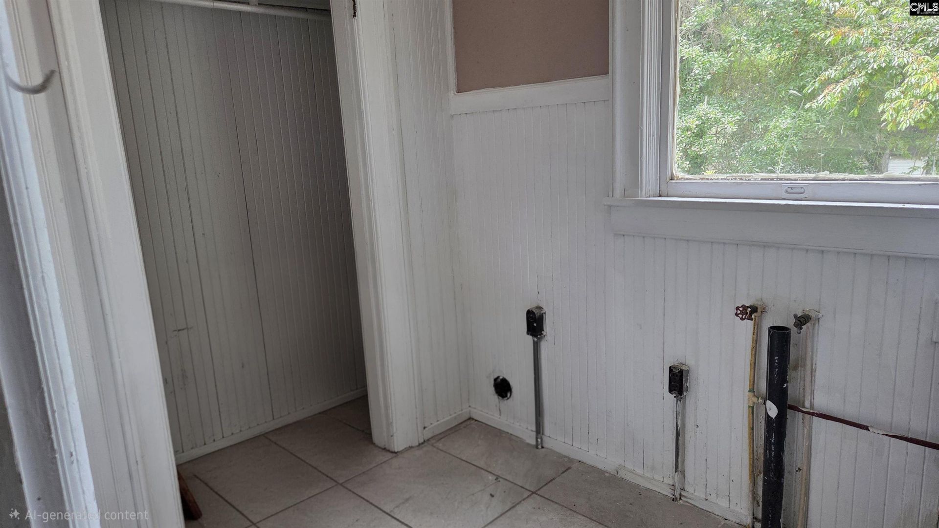 1438 Glover Street Photo 11