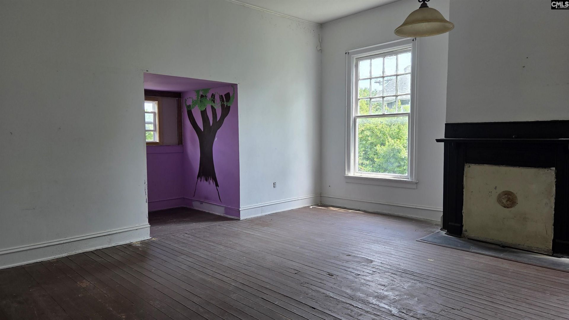 1438 Glover Street Photo 17