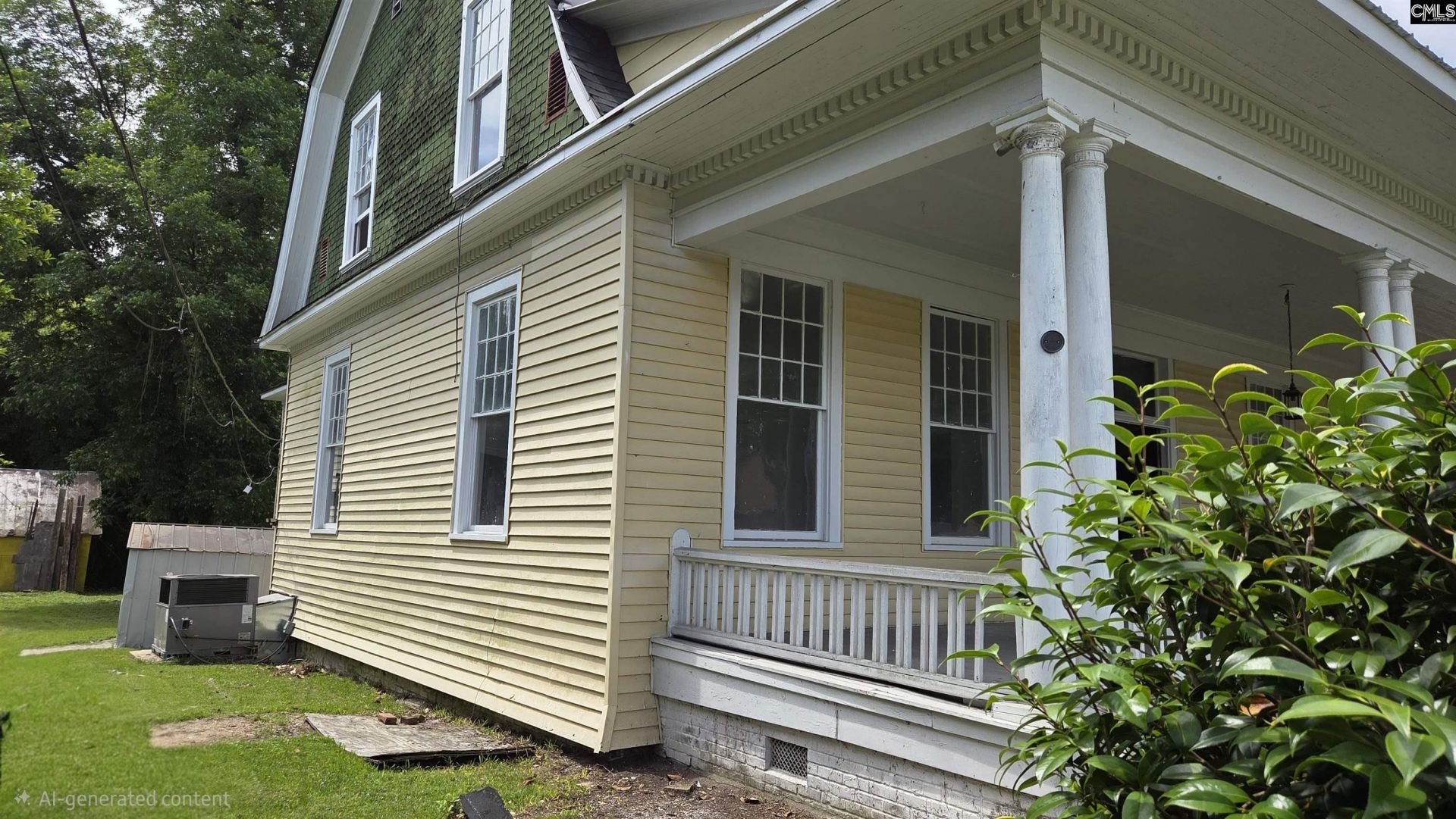 1438 Glover Street Photo 4