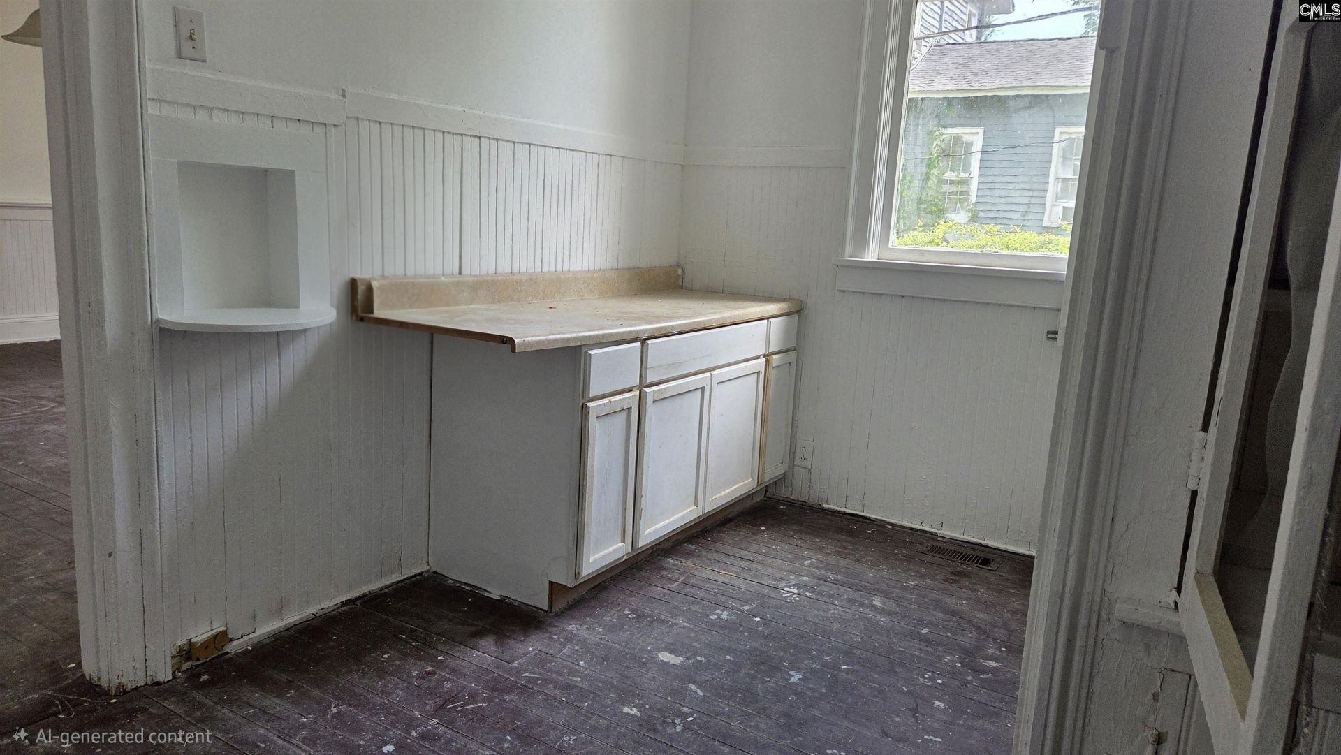 1438 Glover Street Photo 9