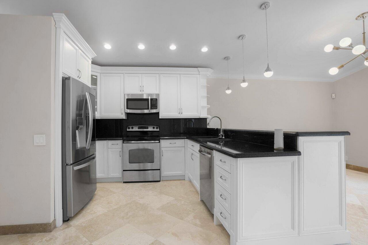 660 NW 45th Avenue, Deerfield Beach, FL 33442 Photo
