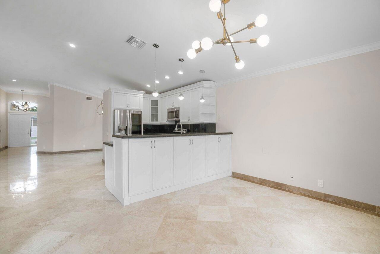 660 NW 45th Avenue, Deerfield Beach, FL 33442 Photo