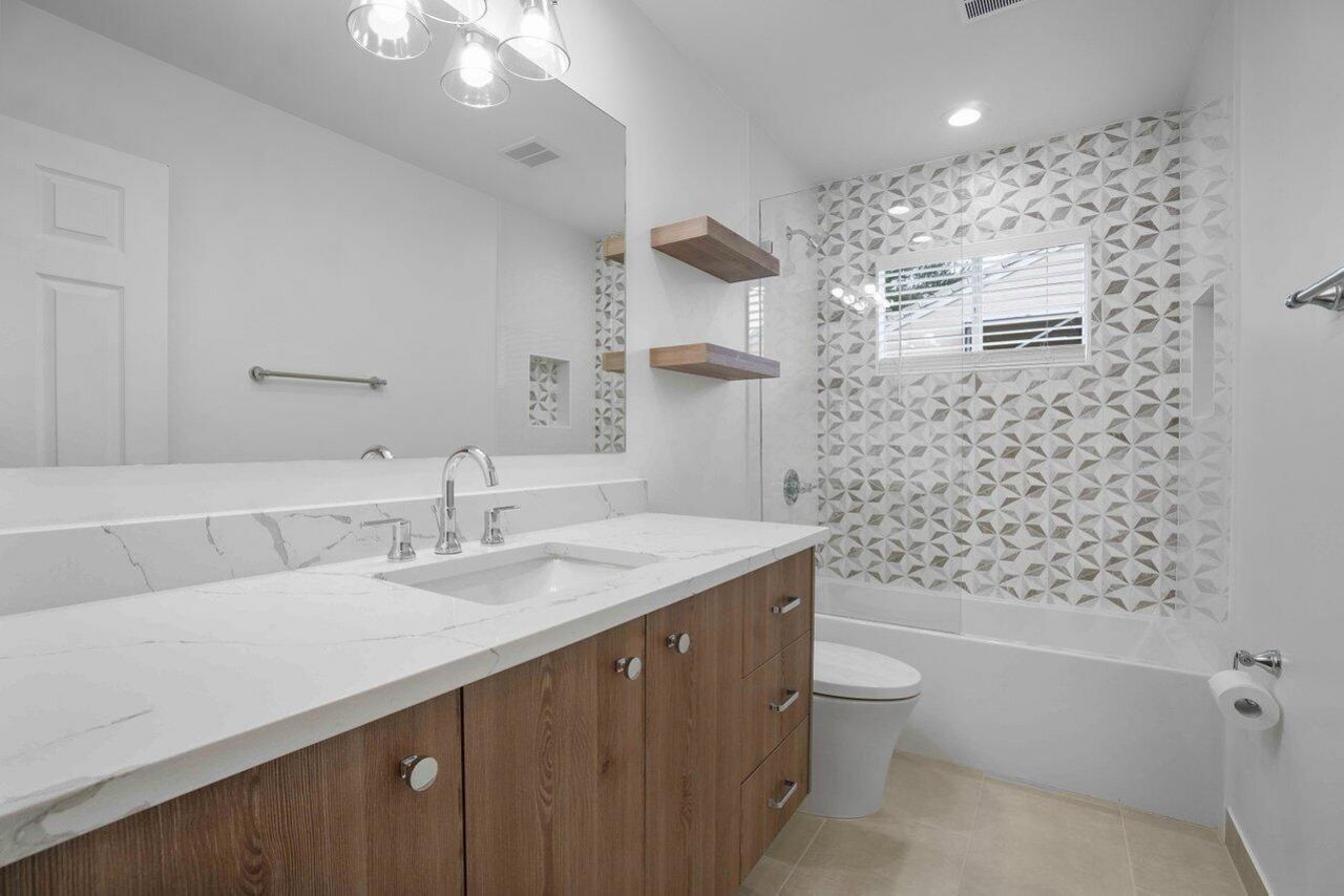 660 NW 45th Avenue, Deerfield Beach, FL 33442 Photo